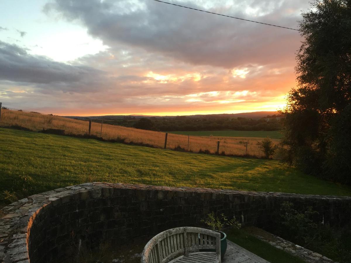 Eden Cottage Countryside Retreat เอนนิส ภายนอก รูปภาพ